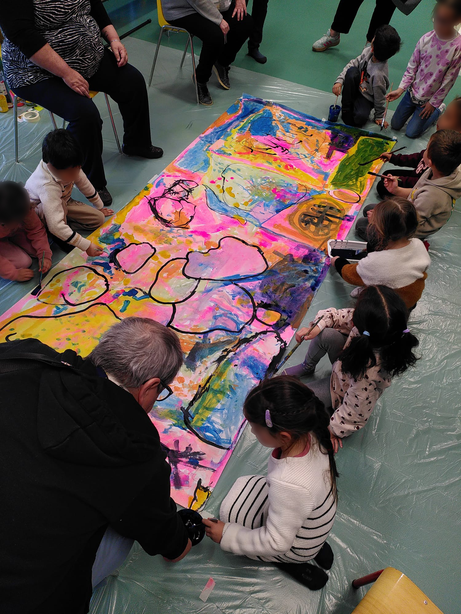 Camille Boileau invite adultes et enfants à se retrouver pour partager la couleur et l&rsquo;espace